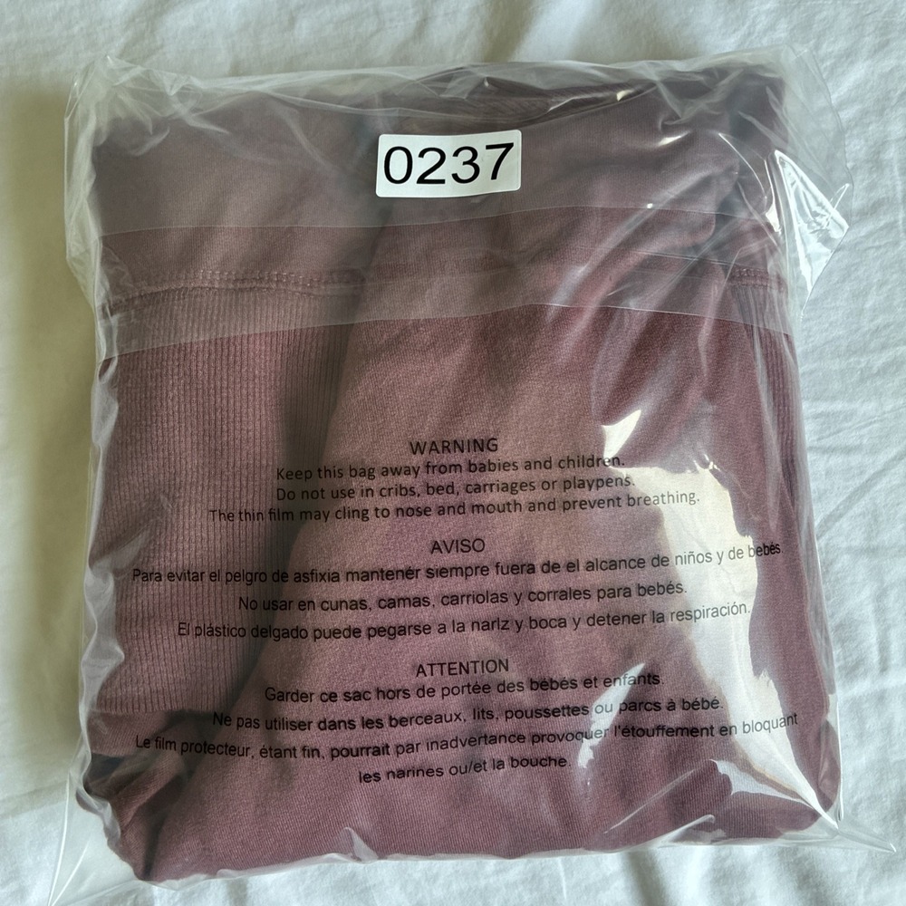 Athleta Pranayama Restore Wrap Cardigan‎ Thumbholes Pockets Victorian Berry M - Picture 11 of 11